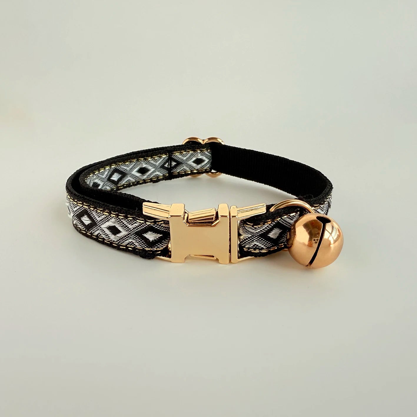 Personalized Jacquard Cat Collar with Gold Thread – Adjustable Collar for Kittens & Small Dogs