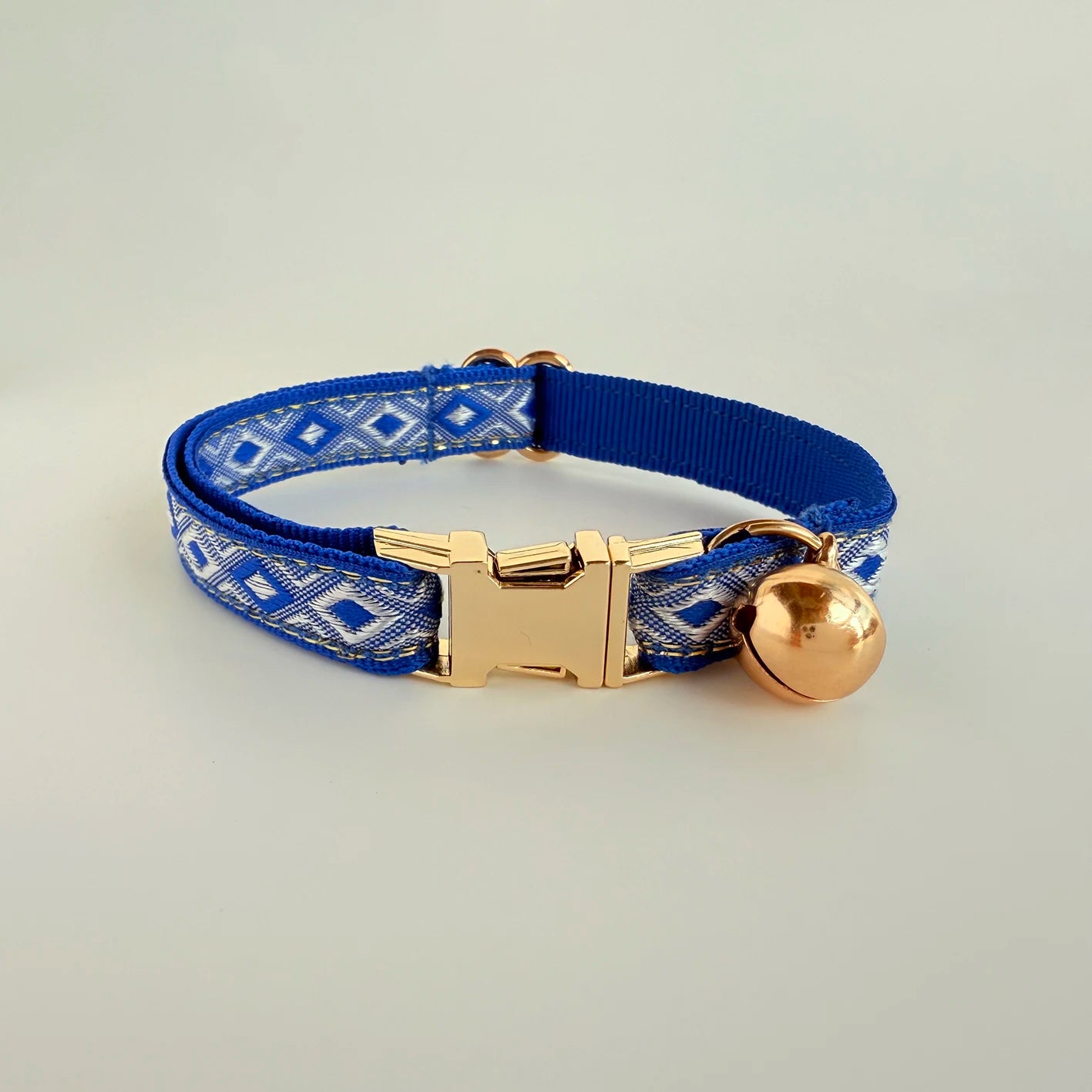 Personalized Jacquard Cat Collar with Gold Thread – Adjustable Collar for Kittens & Small Dogs