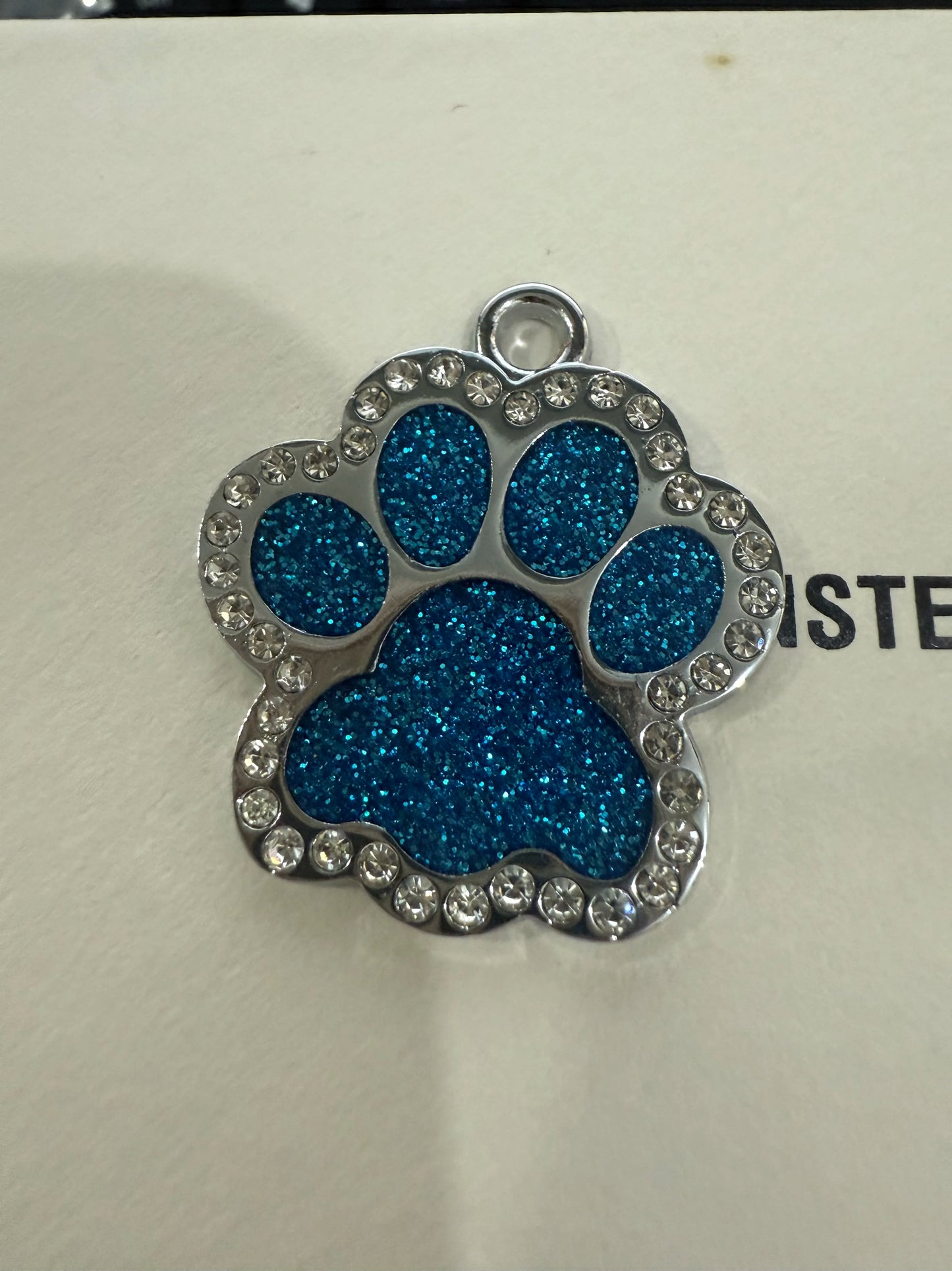 Personalized Pet Name Tag – Engraved Paw Print Collar Pendant for Dogs & Cats