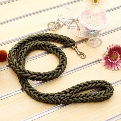 4.5ft Heavy Duty Dog Leash – Durable Nylon Braided Walking Lead for Small, Medium & Large Dogs, Ideal for Walking, Hunting & Camping